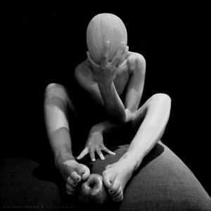 Vincenzo Travino photography / Nude Art /model: Alice Mirror / the Doubt