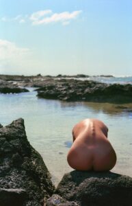 Vincenzo Travino photography - model Akire - Sand By Me - Nude Art Gallery