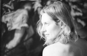 Vincenzo Travino photography - model O - Iridescent Beauty - Nude Art Gallery