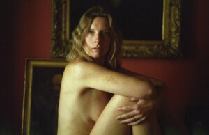 Vincenzo Travino photography - model O - Iridescent Beauty - Nude Art Gallery