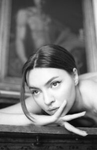 Vincenzo Travino photography - model Ana Andreea Tomouanu - Breaking Good - Nude Art Gallery